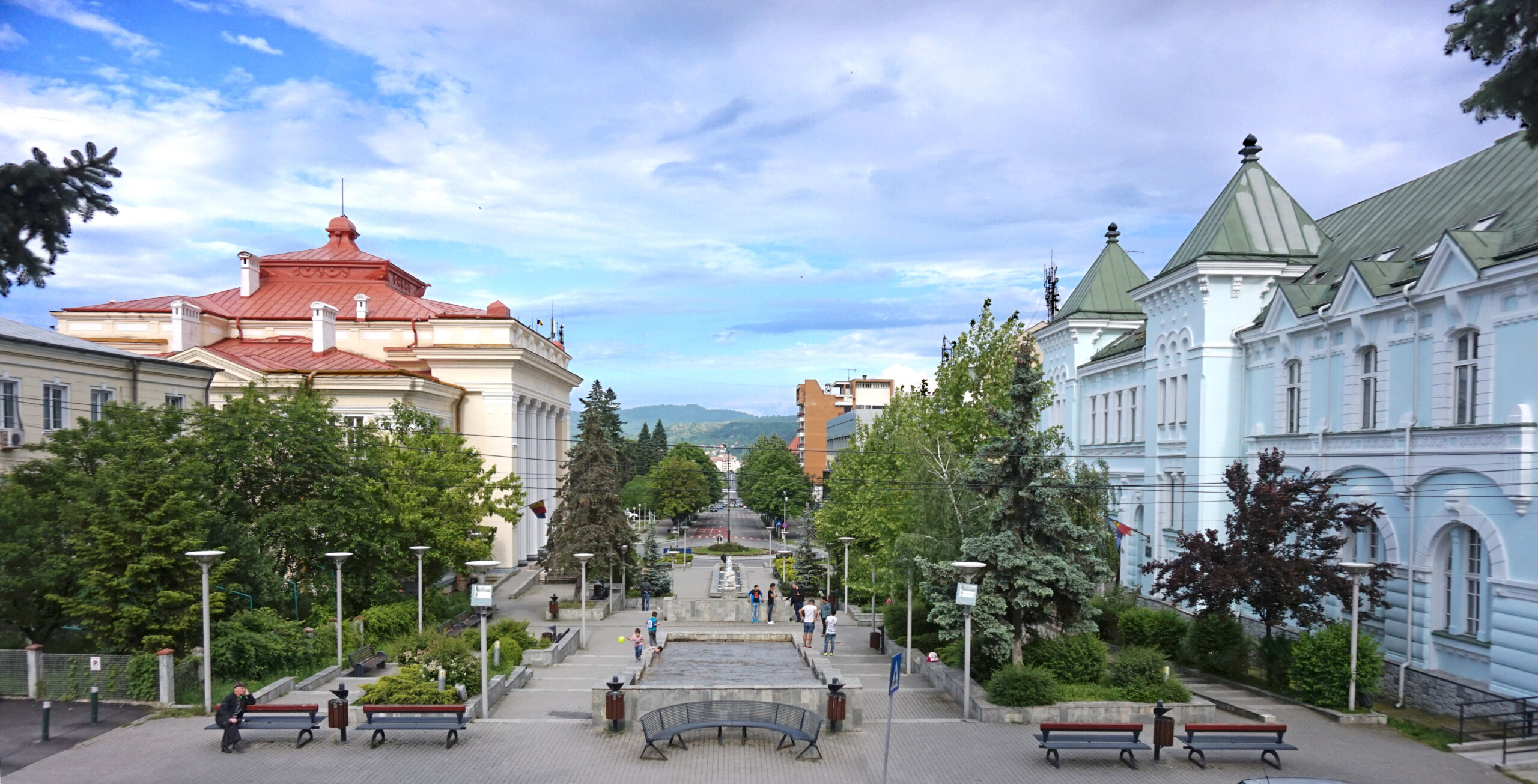 Concurs pentru directori si directori adjuncti in scolile din judetul Valcea
